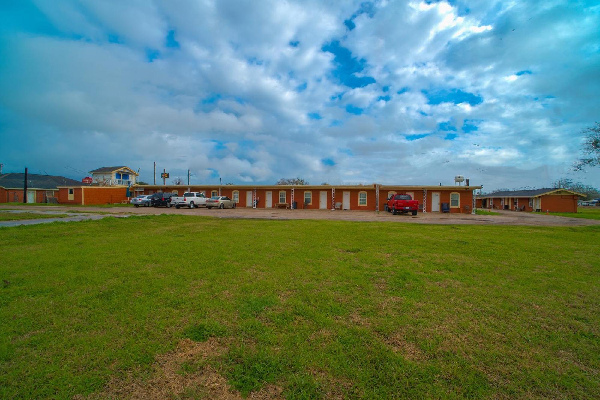 Texana Inn Edna By Oyo Exterior photo